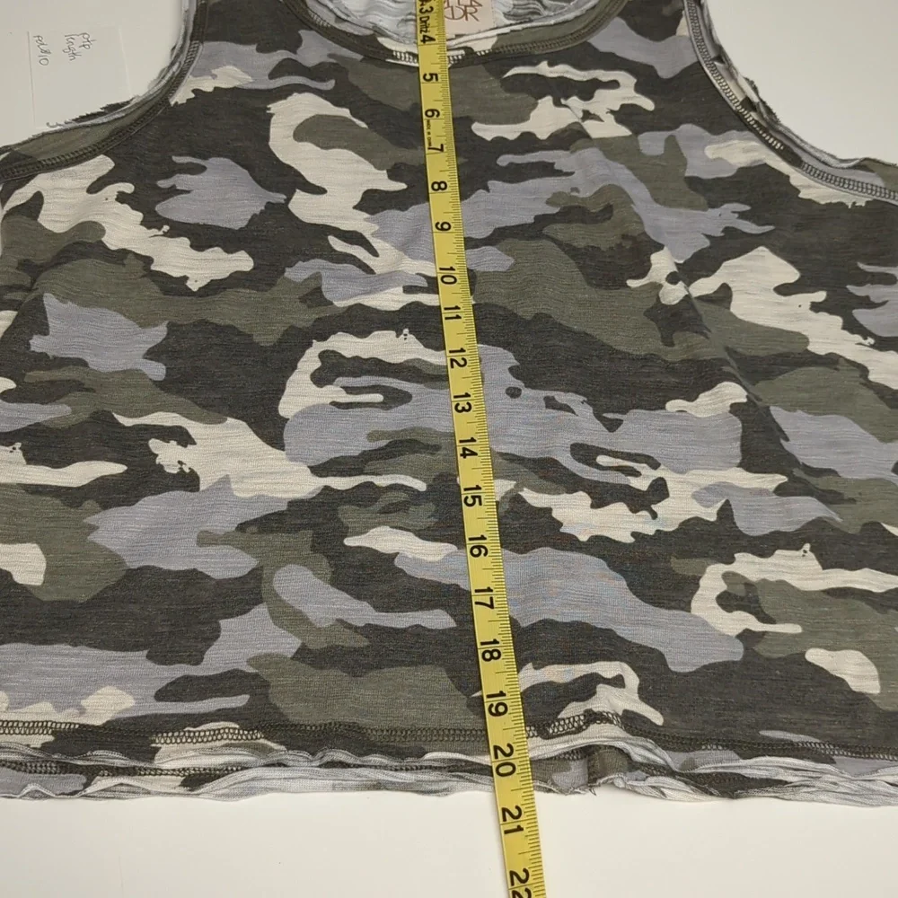 Chaser Camo Tank Top - Picture 7 of 11